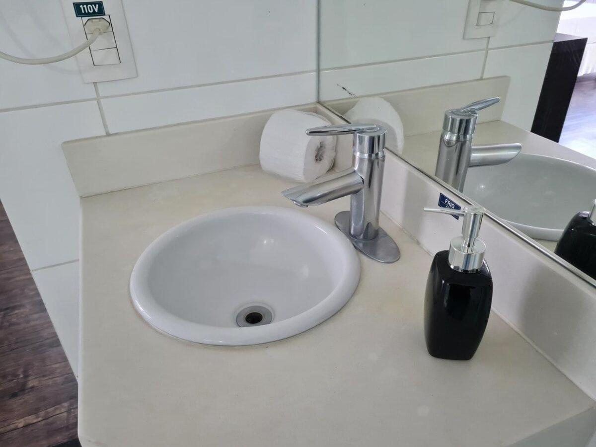 Jacuzzi Privativa em Frente à Lagoa da Pampulha Belo Horizonte Esterno foto
